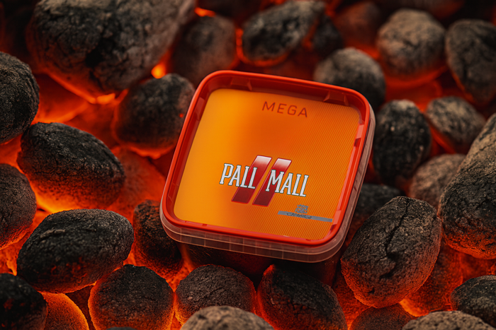 Pall Mall Tabak Dose in glühenden Kohlen