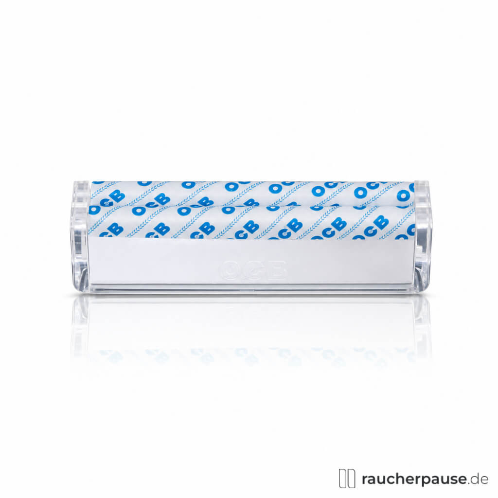OCB Poacher Drehmaschine in transparenter, langschmaler weißer Verpackung mit blauem Logo-Stil und Papierstreifen darin.
