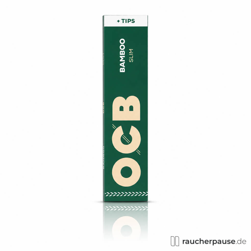 OCB Bamboo Slim Zigarettenpapier mit Tips in einer grünen, hoch und schmalen Box mit beige-grünem Logo und großem Schriftzug.